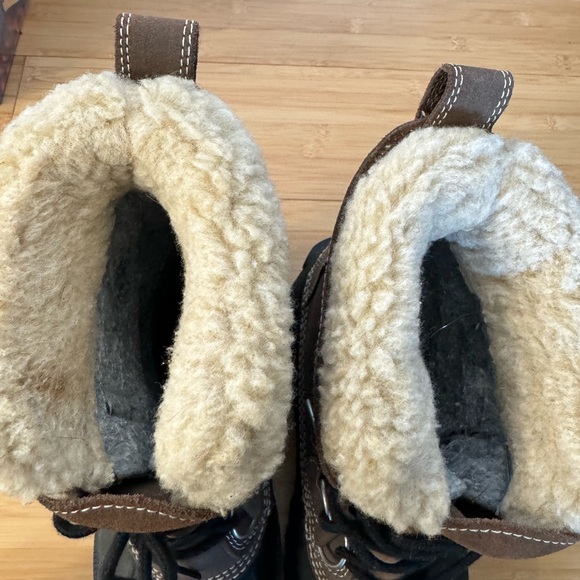 L. L. Bean Women’s Duck Boots Size 7 - Picture 7 of 10